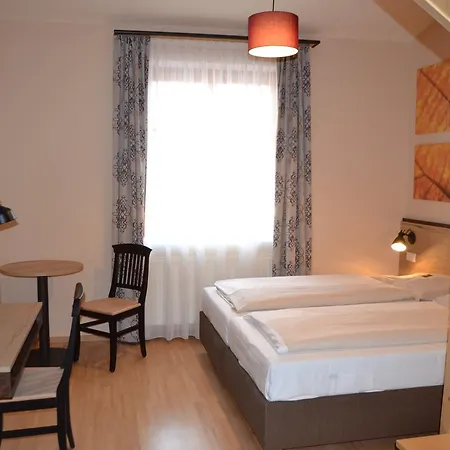 Jufa Hotel Fuerstenfeld Zewnętrze zdjęcie